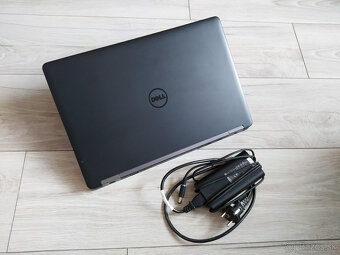 Dell 3510 - 15.6", i5-6300HQ, 16GB RAM, 500GB, 2x VGA, W10 - 7