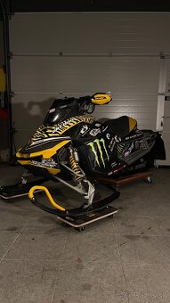 Ski-Doo RS 600 - závodní - 7