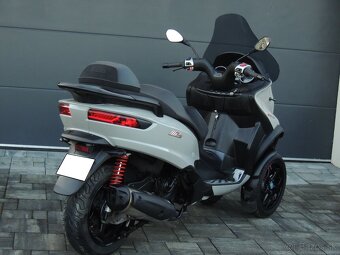 PIAGGIO MP3 500 HPE 2019 ABS ASR ,,B" vodičák - 7