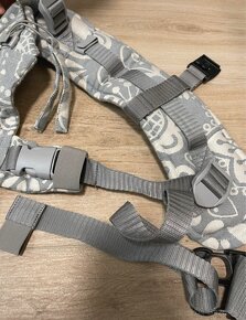 Be Lenka ergonomický nosič Mini sivý grey - folk od 0 mes - 7