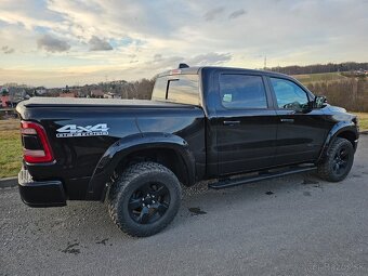 Dodge RAM 5.7L V8 2021 - 7