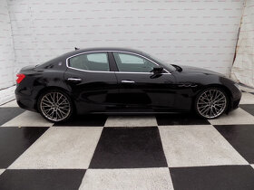 Maserati Ghibli 3.0d/Bi-xenon/kůže/automat/ - 7