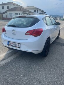 Opel Astra - 7