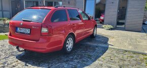 Skoda octavia combi 1.6 - 7