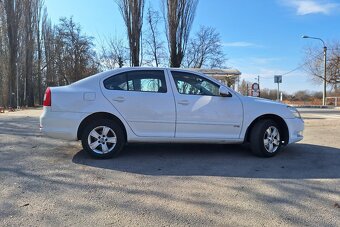 Škoda Octavia II facelift - 7