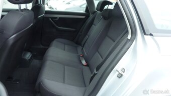 Audi A4 2,0 TDI kombi - 7