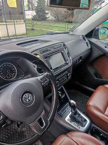 Volkswagen Tiguan - 7