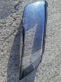 Predám pouzite plexi reflektorov Audi A7 rv 2011 - 7