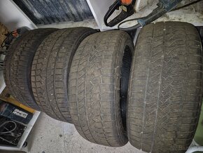 245/45r19 a 275/40r19 zimne - 7