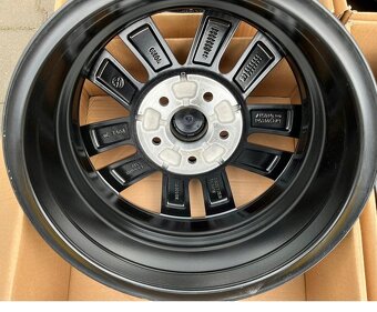 VW Crafter R16 original 5x120 ´16 - 7