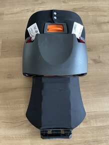 Detska autosedacka Cybex XFix 16-35kg cierna - 7