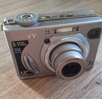 SONY Cyber-shot DSC-W5 - 7