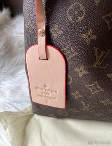 Louis Vuitton Graceful kabelka - 7