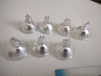 [9]  Wire System Med 3 x 20W Halogen Spot - 7