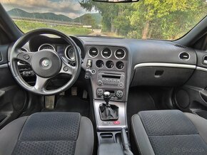 Alfa Romeo SW 2.0 JTDm • 2011 • Facelift - 7