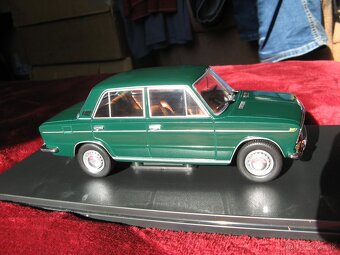 Lada 1500 - WhiteBox 1:24 - 7