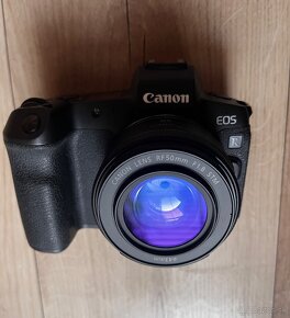 Canon EOS R - 7