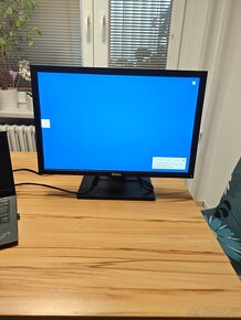 LCD monitor Dell 22“ 0 vadný pixel ČR - 7