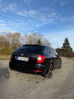 Škoda SuperB 2012 combi 125kw DSG diesel - 7