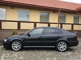 Škoda Octavia 1.8 T RS Sedan - 7