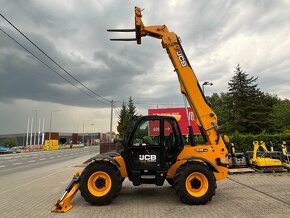 Teleskopický nakladač manipulátor JCB 535-125 Hi Viz - 7