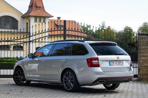 Škoda Octavia Combi 2.0 TDI DPF RS - 7