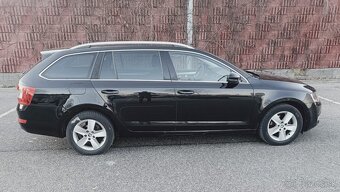 Škoda Octavia Combi 1.6 TDI Greenline - 7