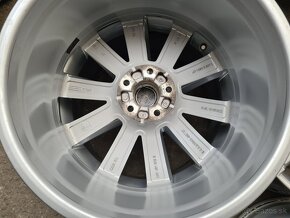 5x112 r20 ET37 x 8,5J elektróny originál AUDI - 7