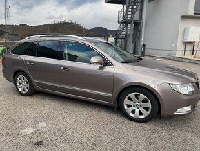 Skoda superb combi 2.0 tdi 103kw - 7