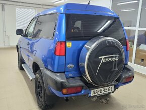 Nissan Terrano 2.7 tdi - 7