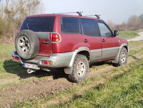 Nissan Terrano 2 2.7tdi 2001 nová STK - 7