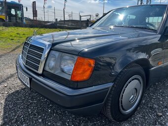 Mercedes-Benz 200 124E - 7