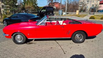 vyzerať krásne Ford Mustang 1966 cabriolet - 7