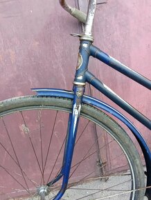 Eska damsky starozitny bicykel a Peuget - 7