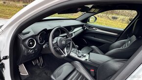 Alfa Romeo Stelvio 2.2 JTD SPORT-Black Edition A/T - 7