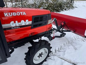 Japonský traktor KUBOTA GL 23 Diesel 3 válec, 23HP - 7