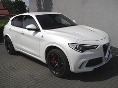 Alfa Romeo Stelvio 2.9 Tw-Turbo V6 Quadrifoglio 1.199.999Kč - 7