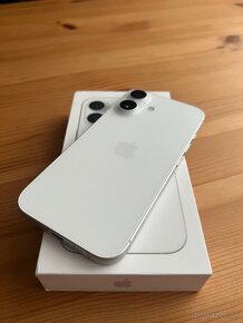 iPhone 16 256 GB White , záruka 10/2026 - 7