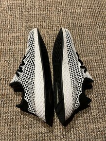 Tenisky Adidas Deerupt, velikost 42 2/3 bieločierne - 7