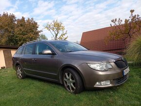 Škoda Superb Combi 2.0 TDI CR 140k Ambition DSG - 7