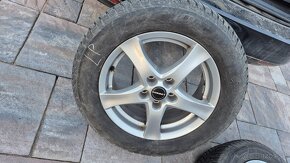 Sada zimných pneumatík 215/60 R16 + elektróny Borbet - 7