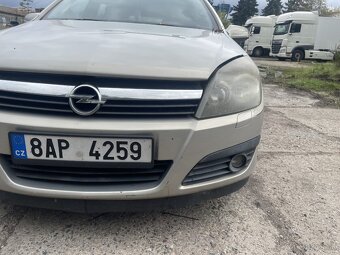 Opel Astra H 1.7 2006 - 7