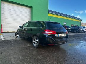 Peugeot 308 SW - 7