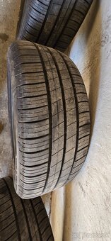 205/55 r17 Škod Octavia 4 letne pneumatiky - 7