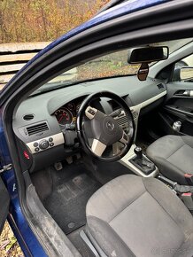 Opel Astra H 1.9 CDTI - 7