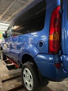 RENAULT KANGOO ....1,9..DCI...4x4.....PREDANÉ..... - 7