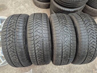 235/65 r17 zimné 4 ks PIRELLI dezén 7,8 - 7,6 mm DOT2020 - 7