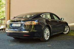 Tesla Model S S75D - 7