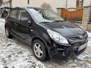 Hyundai i20 1.2 benzin 2011 PLNE POJAZDNÉ - 7