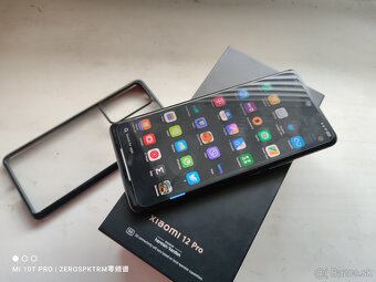 Xiaomi 12 Pro 5G 12/256GB - 7